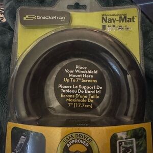 Universal Nav-Mat GPS Dash Mount